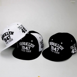 Black/White Hip Hop Style Snapback Hat